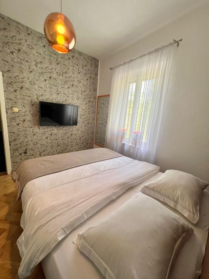 Apartment Kiki Kotor Exterior foto